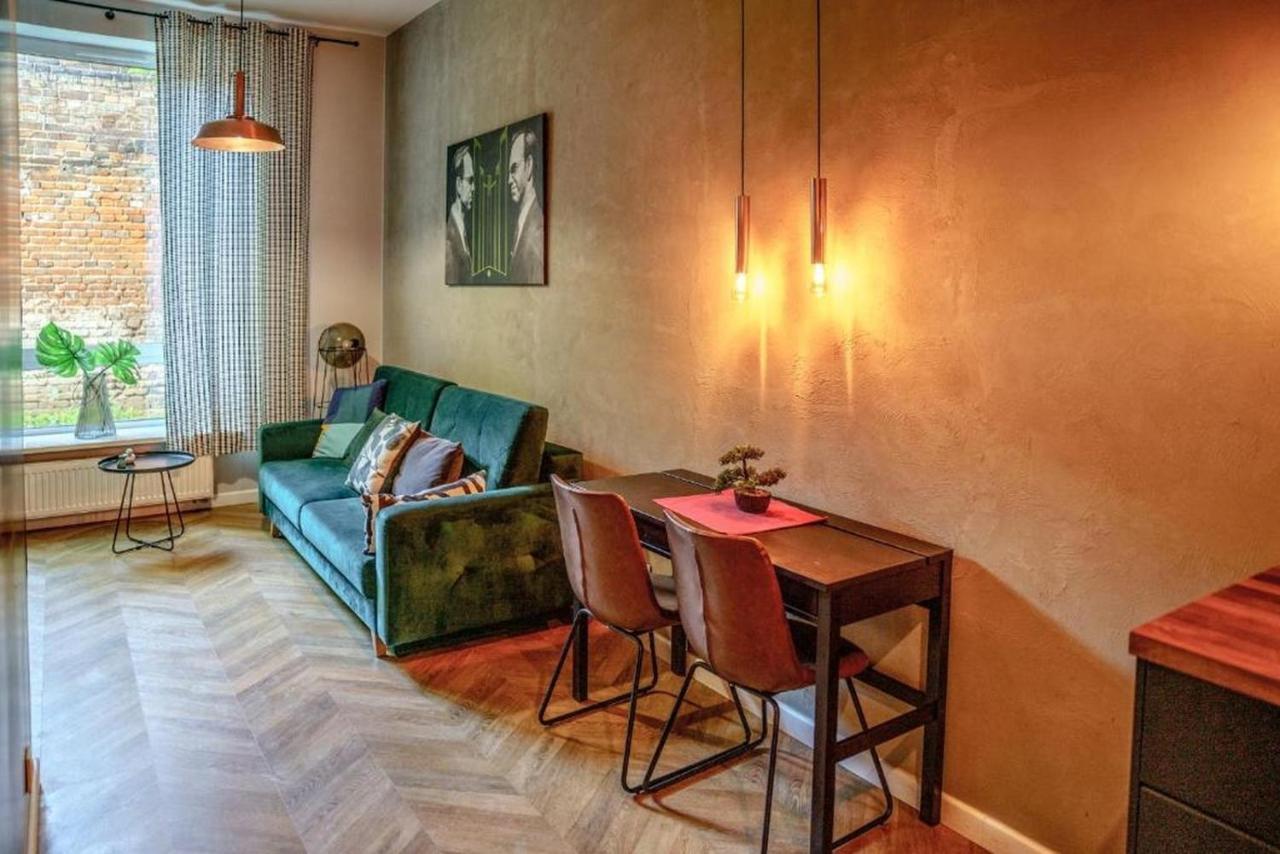 وارسو Cozy And Bright - Golden Apartments - Z14-1A المظهر الخارجي الصورة